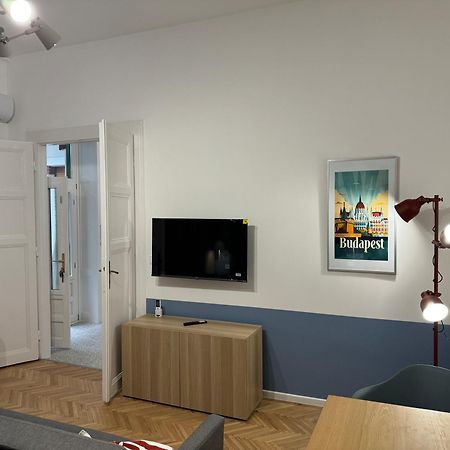 Designer Downtown Apartment Boedapest Buitenkant foto