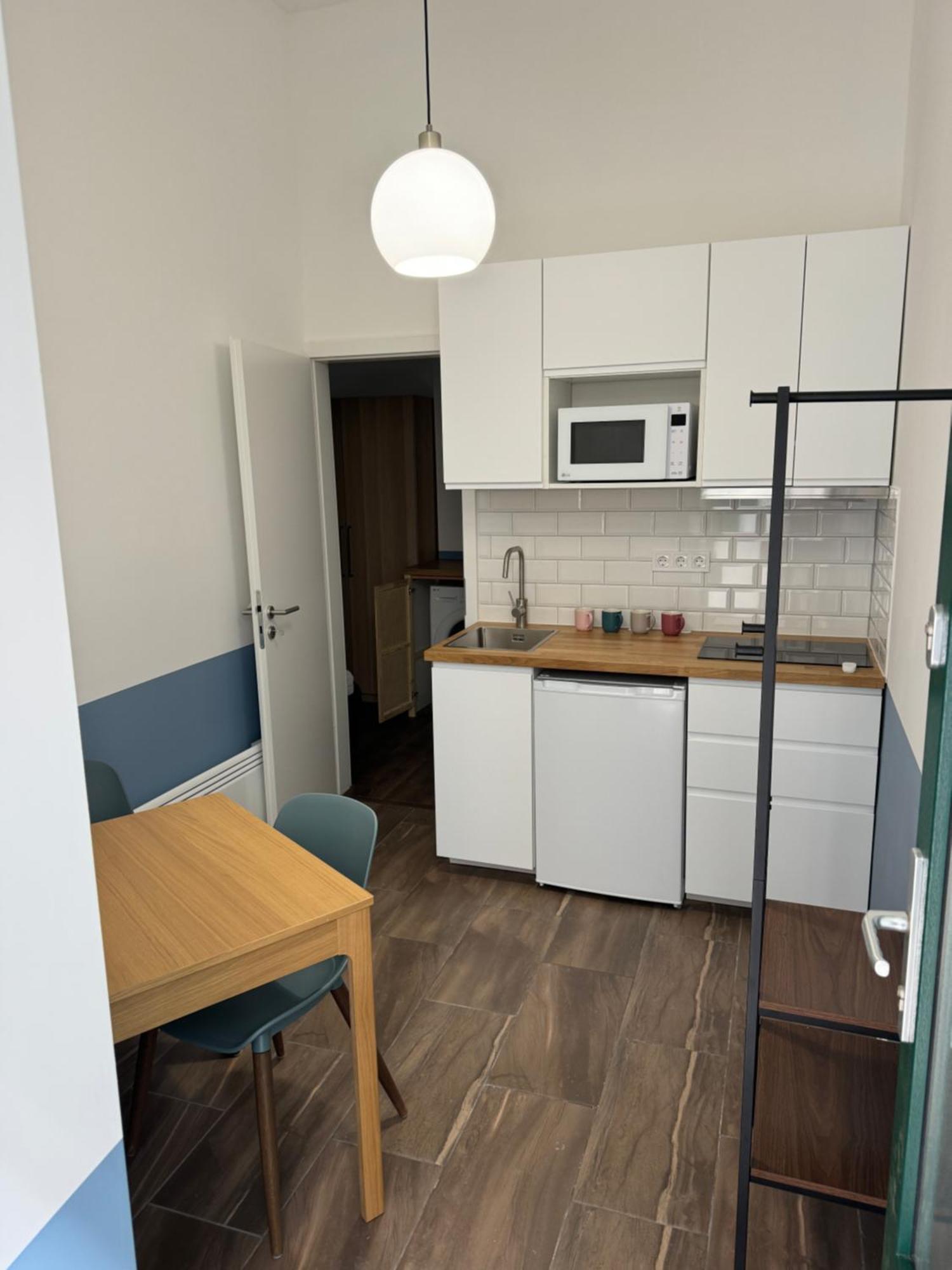 Designer Downtown Apartment Boedapest Buitenkant foto